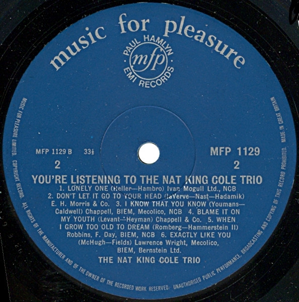 The Nat King Cole Trio - Nat King Cole Sings With The Nat King Cole Trio (LP, Comp, Mono, RE)