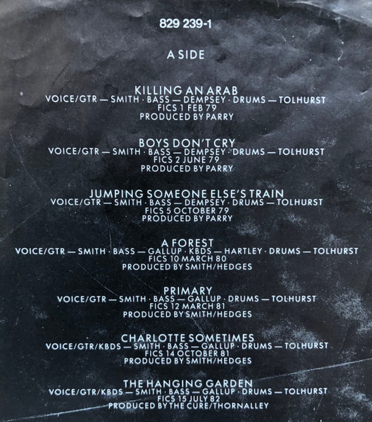 The Cure - Standing On A Beach · The Singles (LP, Comp, Gat)
